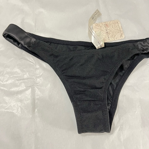 🩵 NWT Free People Intimately Mesh Cheeky - Picture 3 of 4